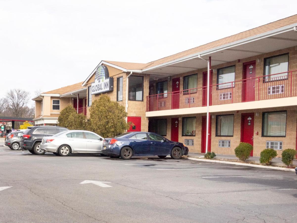 Oyo Hotel Edison Nj Route 1 Exterior foto